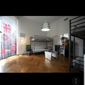 Gemenschappelijk Kamer Alleen voor Vrouwen